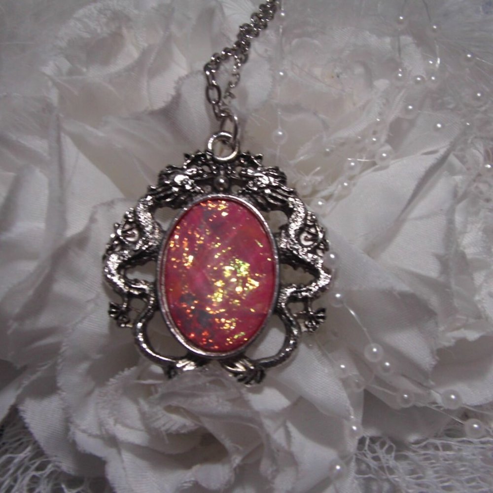 PINK RAINBOW OPAL Dragon setting Necklace Cameo - Picture 3 of 4
